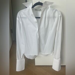 Woera Short Signature Button Down Shirt | Size 0